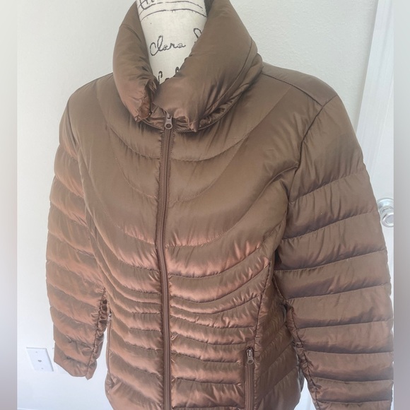 a.n.a Down Puffer Jacket Packable Hooded Bronze Brown Sz XL Winter Versatile - Picture 11 of 15